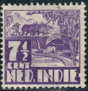 Netherlands Indies  #171  Mint H CV $1.50