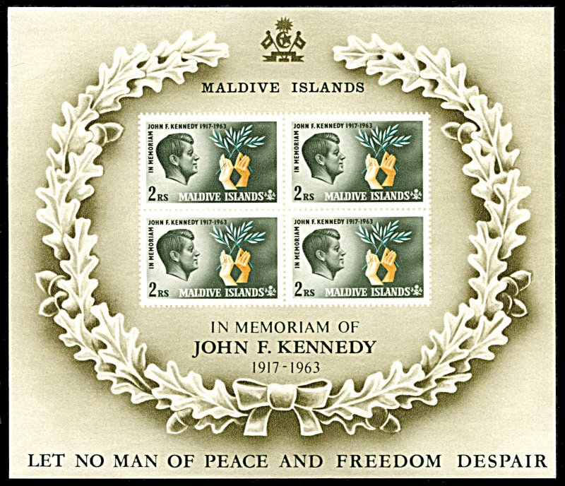 Maldive Islands 163a, MNH, John F. Kennedy In Memoriam souvenir sheet