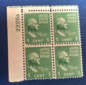 Us scott 804 1c George Washington  block of 4 MNH 1938