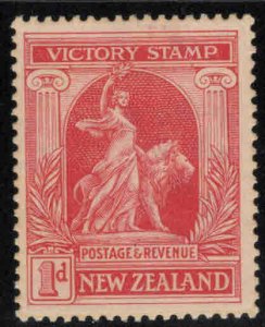New Zealand Scott 166 MH* from 1920 Victory Issue,  Aged Paper