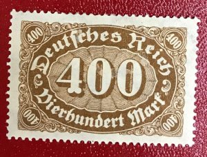 1923 Germany Deutches Reich Scott 202 mint CV$0.25 Lot 823 Numeral of value
