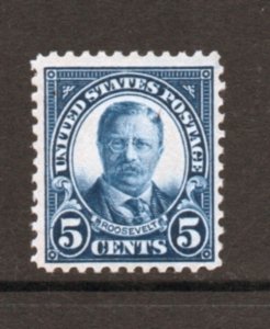 Scott #  557 unused   OG hinged  single