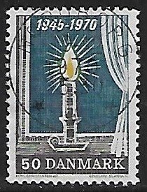 Denmark # 467 - Candle - used.....{Dk6}