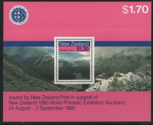 NEW ZEALAND,906A , MNH   SOUVENIR SHEET