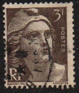 France Sc #539 Used