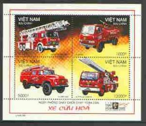 Vietnam 2000 Fire Engines sheetlet containing set of 4, e...