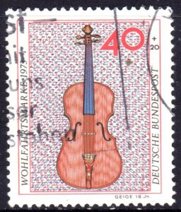 GERMANY... COMBINED POSTAGE AVAILABLE