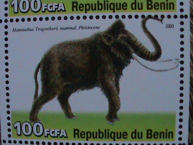 BENIN-2003 PREHISTORY ANIMALS-DINOSAURS- MNH -S/S VF-SCOTT NOT LISTING