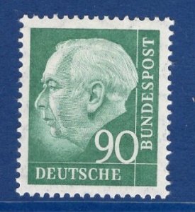 Germany  #761  MNH  1956  President Heuss  90pf
