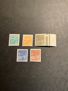 Brazil Scott #461-3B hinged imperforate