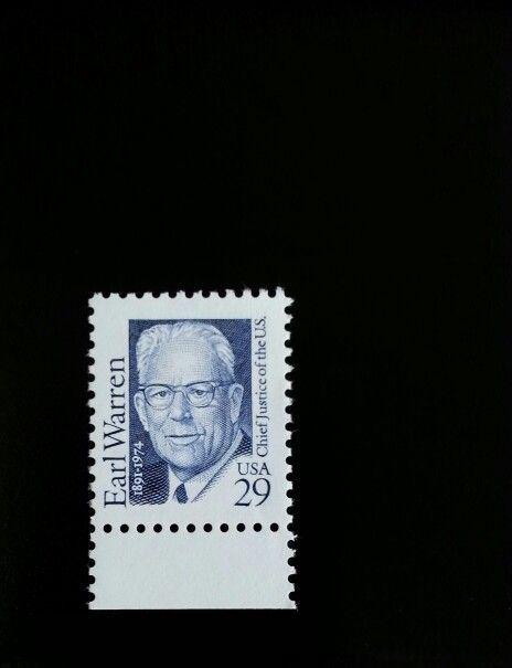 1992 29c Earl Warren, Chief Justice Scott 2184 Mint F/VF NH