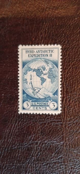 US Scott # 733; 3c Byrd Exped. from 1933; MH, og; F/VF