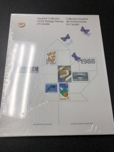 1988 Canada Souvenir Collection Year Book ( Unopened )