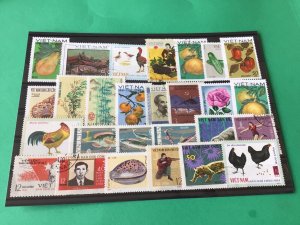 Vietnam mixed stamps  Ref 54552