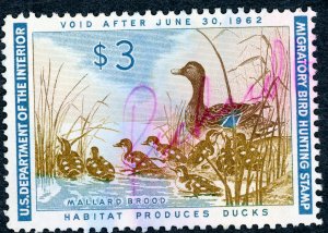 #RW28 – 1961 $3.00 Mallard Hen. Used.