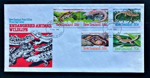 STAMP STATION PERTH New Zealand #803-807 Frogs & Skinks Set on FDC.