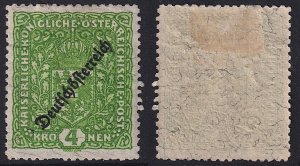 Austria - 1918 - Scott #198a - MH - Overprint Coat of Arms - perf 11 1/2