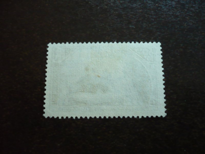 Stamps - France - Scott# B42 - Used Part Set of 1 Stamp