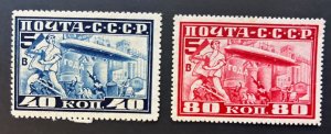 USSR Russia 1930 Five-year plan in four years! Zeppelin set of 2 stamps MH (*)