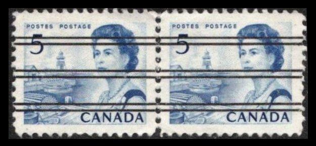 CANADA 1967 QEII 5c BLUE X-458 (458xx) SCARCE PRECANCEL PAIR VERY FINE SEE NOTE