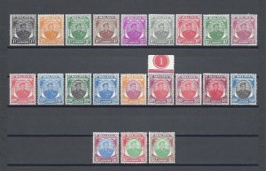 MALAYA/JOHORE 1949/55 SG 133/47 MNH Cat £160