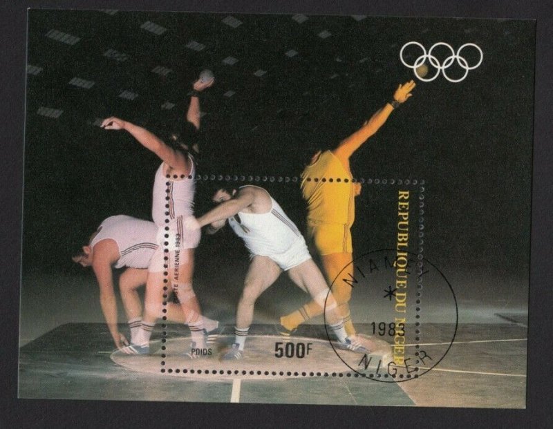 Olympic Games Throwing Ball - Souvenir Sheet Republic Niger v1 [W03]