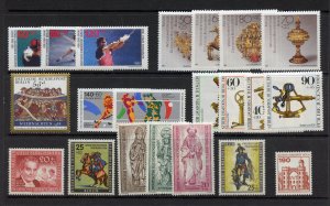 Germany complet sets, lot Mint Never Hinge.  (2)