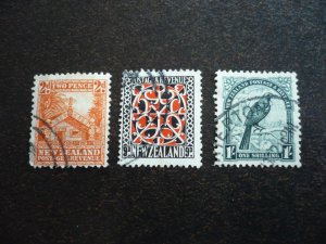 Stamps - New Zealand - Scott# 188,195,196 - Used Part Set of 3 Stamps