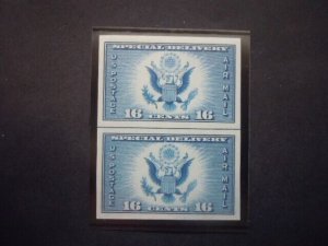 #771 Farley 16c Special Delivery Airmail Vert. Pair w Horz. Line MNH NGAI VF/XF