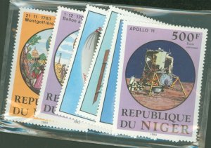 Niger #C318-23  Single (Complete Set)