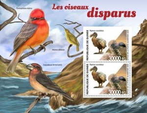 Guinea - 2020 Extinct Birds, Dodo - 2 Stamp Souvenir Sheet - GU200315b