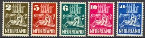 Netherlands Sc# B214-B218 MNH 1950 Church Ruins