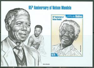 MALDIVE ISLANDS NELSON MANDELA 95TH BIRTH ANNIVERSARY SOUVENIR SHEET IMPERF