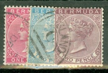 IY: Bermuda 16-26 used (#19 x4, shades) CV $120; scan shows only a few