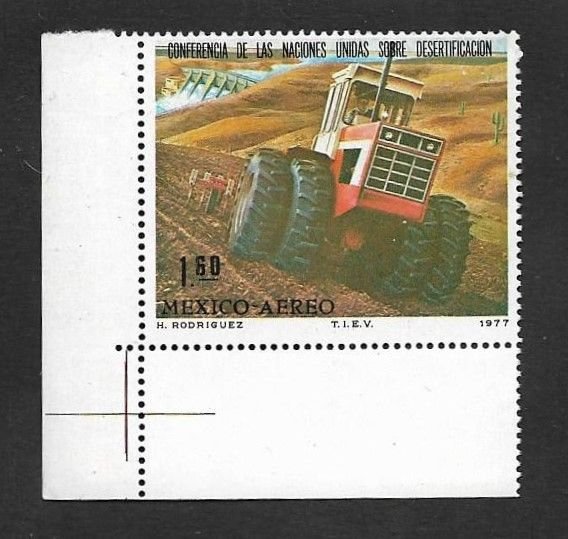 SD)1977 MEXICO  UNITED NAICONES CONFERENCE ON DESERTIFICATION, TRACTOR AND DAM