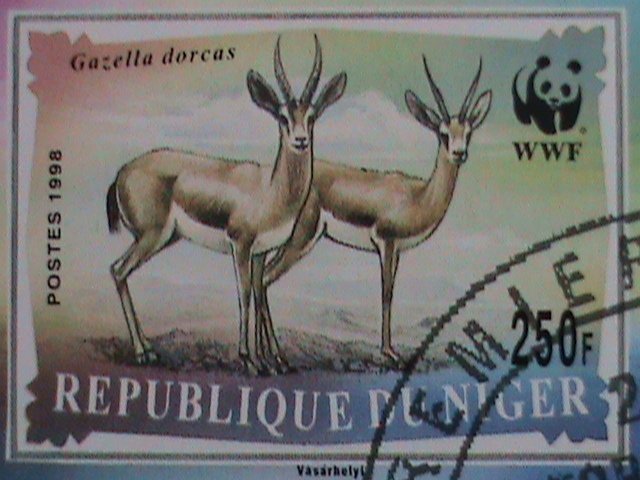 NIGER-1998-SC#986a WWF-ENDANGER ANIMALS CTO RARE S/S CAT. $40 VF