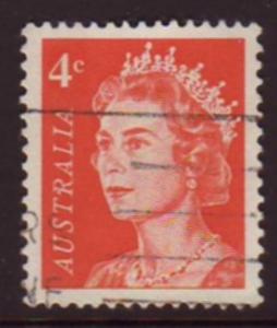 Australia 1966 Sc#397, SG#385 4c Red Queen Elizabeth II USED