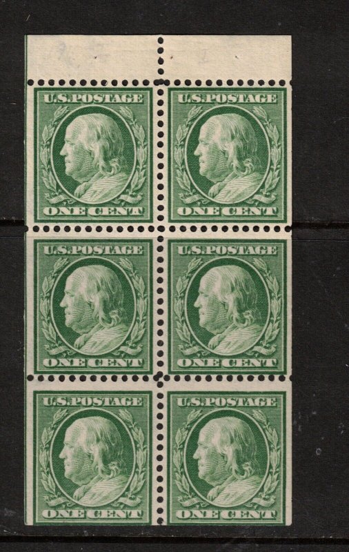 USA #374a Mint Fine - Very Fine Never Hinged Booklet Pane