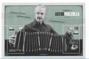 ARGENTINA 2018 - ASTOR PIAZOLLA TANGO MUSICIAN BANDONEON SOUVENIR SHEET