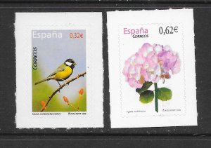 BIRDS - SPAIN #3620-21 BIRD & FLOWER  MNH