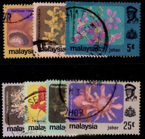 MALAYSIA - Johore QEII SG188-194, 1979 flowers set, FINE USED.