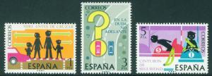 Spain Scott 1937-9 MNH** Vehicle Safety set 1975