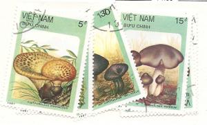 VIETNAM MUSHROOMS 1987 ISSUE 6 DIFFERENT