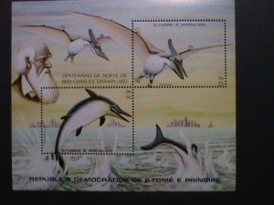 ST. THOMAS -CENTENARY OF MORTE DE CHARLES DARWIN-PRE HISTORY ANIMALS MNH S/S