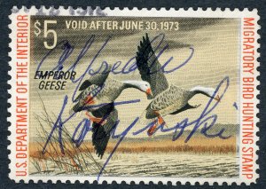 #RW39 – 1972 $5.00 Emperor Geese. Used.