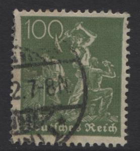 GERMANY. -Scott 146 - Definitives -1921 -VFU - Yellow Green -Single 100pf Stamp