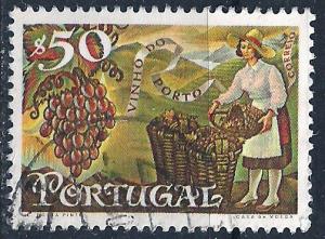 Portugal ~ Scott # 1084 ~ Used