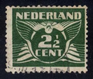 Netherlands #243A Gull, used (0.35)