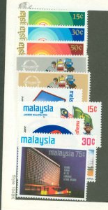 Malaysia #108/119  Single (Complete Set)