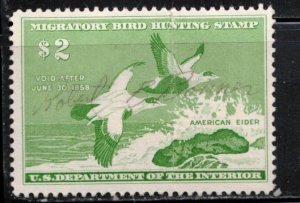 USA Scott # RW24 Used Duck Stamp - Top To Bottom Crease CV $12